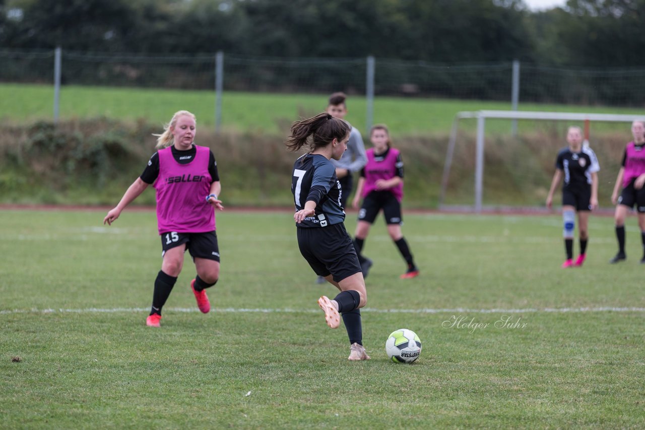 Bild 192 - Frauen Grossenasper SV - SV Steinhorst/Labenz : Ergebnis: 1:3